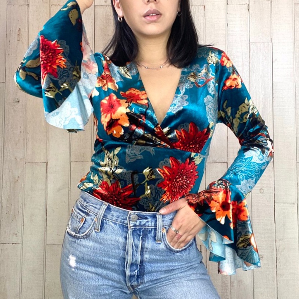 Vintage Velvet Turquoise Floral Bell Sleeve Top - Picture 3 of 4